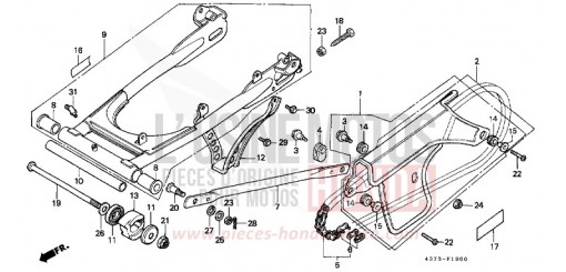 FOURCHETTE ARRIERE/CARTER DE CHAINE XL125SA de 1980